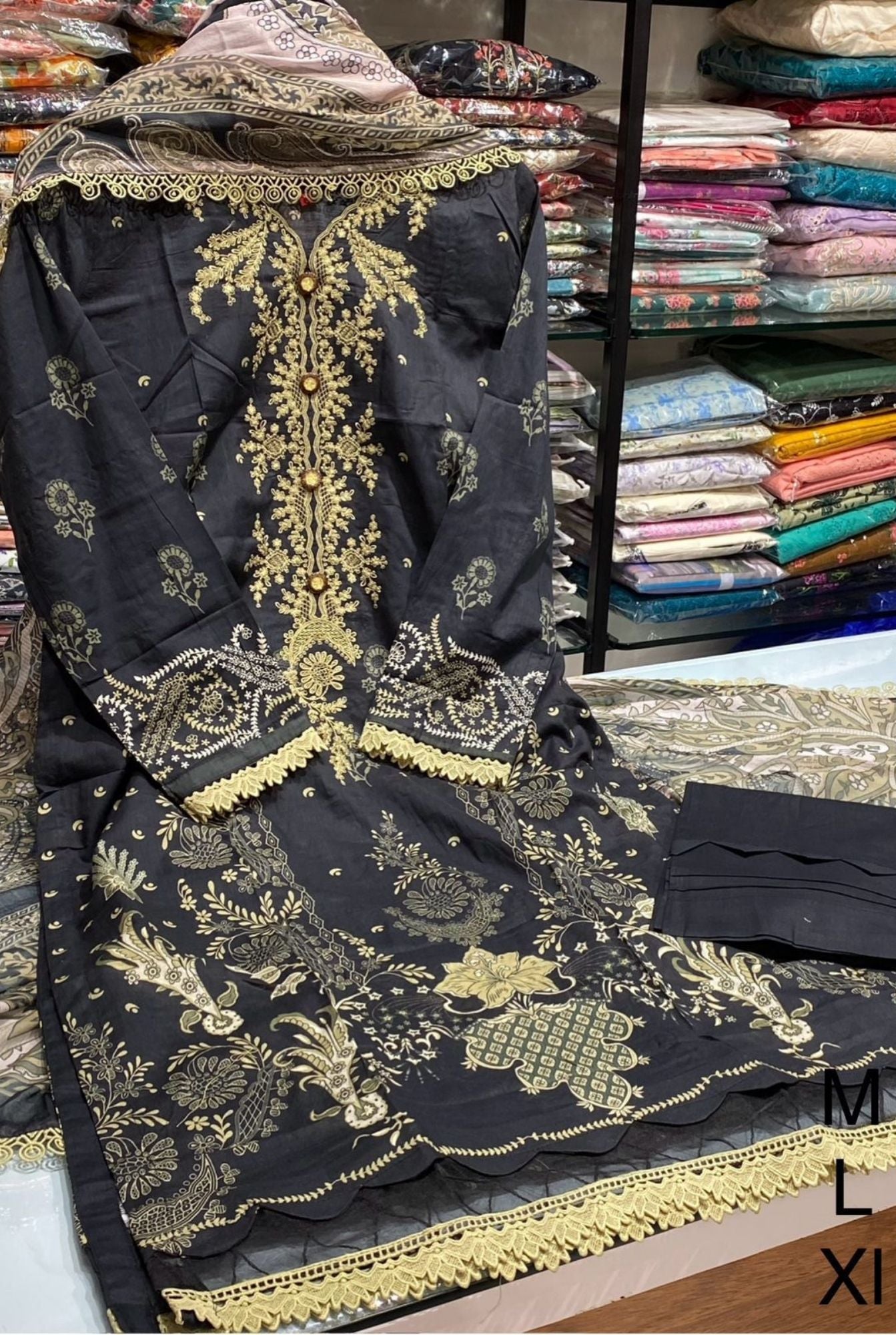 URBANE EMBROIDERED 2025 (3)