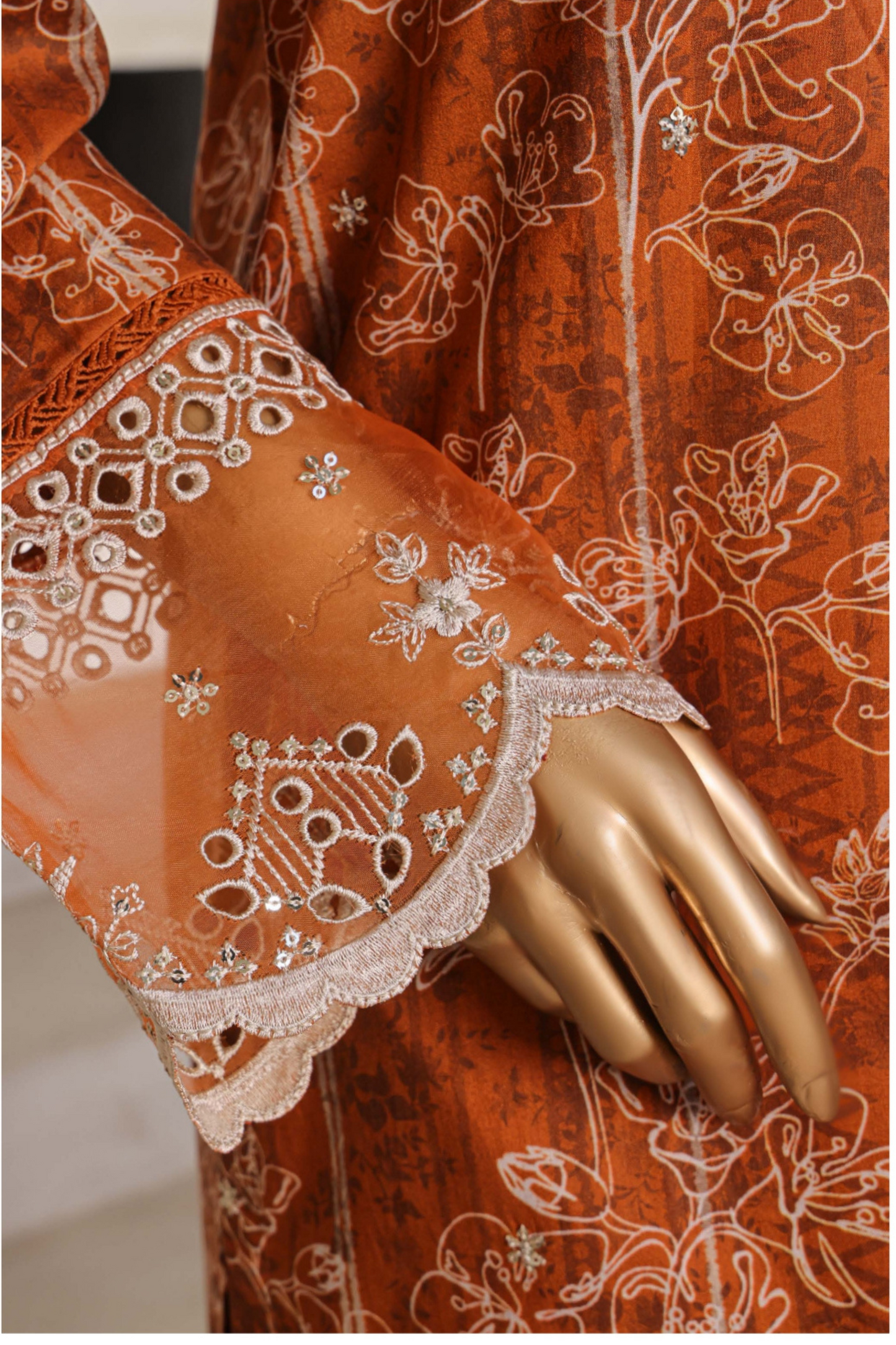 Amyrah Embroidered Festive Collection DA-5