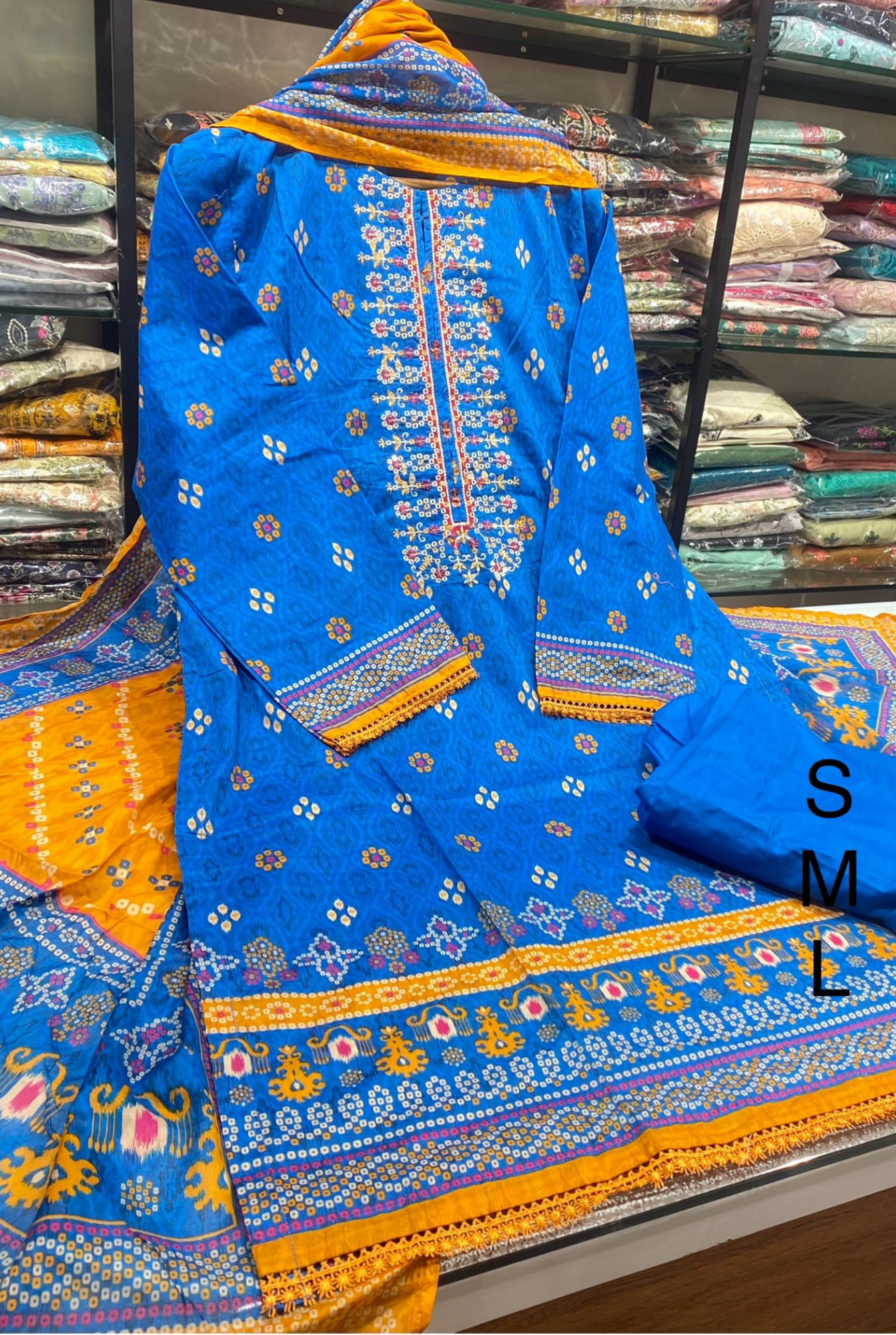 Sadabahar Printed Cambric Lawn Vol-01 2025 (4)