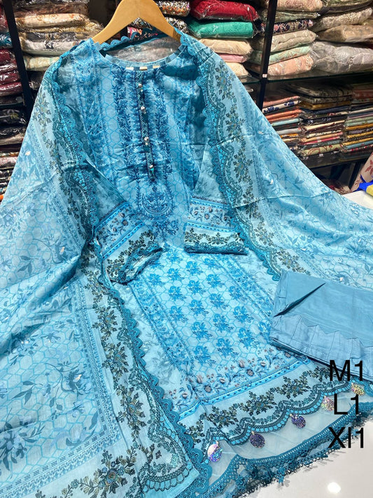 MAUSUMMERY LUXURY LAWN vol 6 - D10