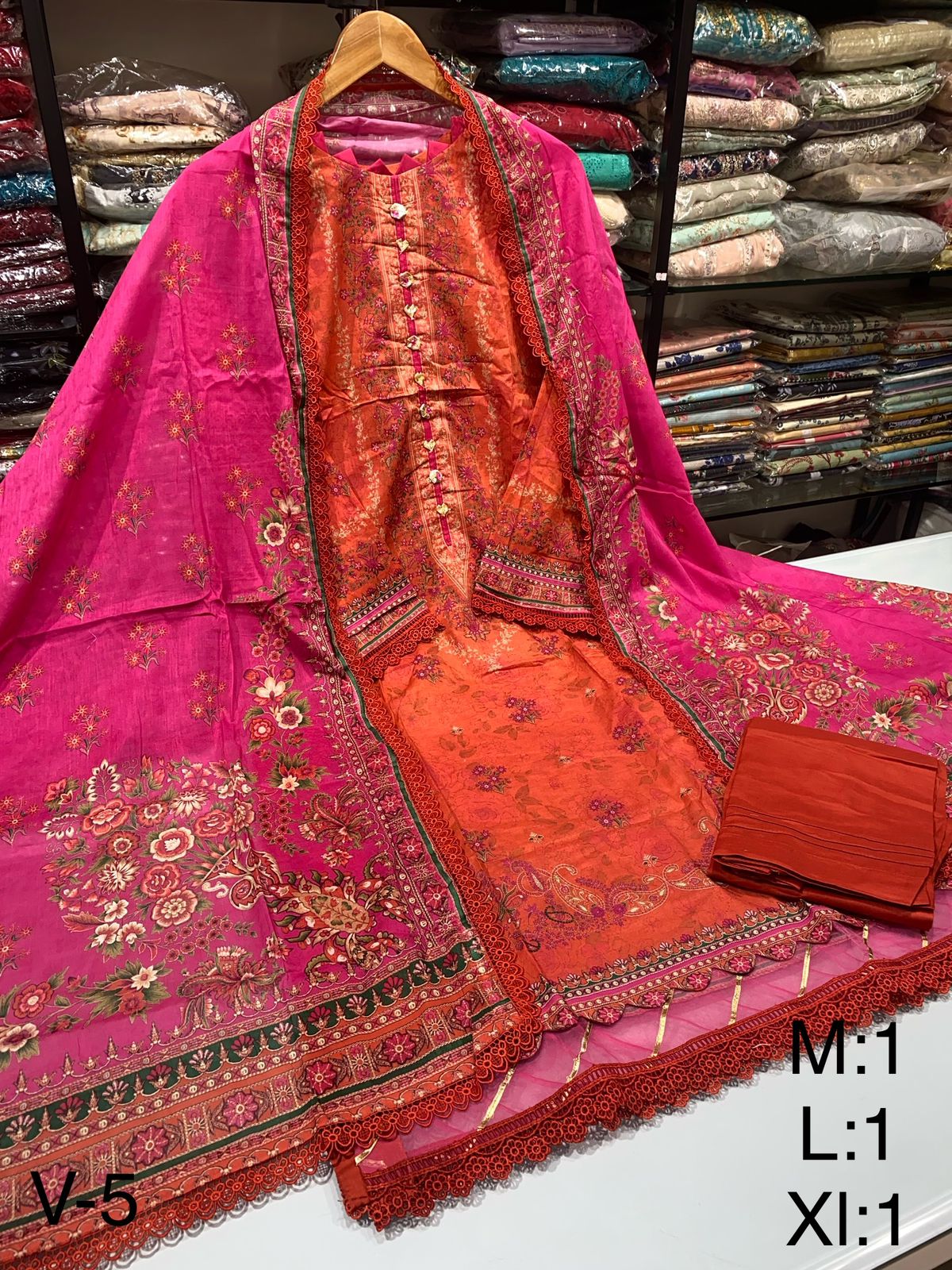 MAUSUMMERY LUXURY LAWN- vol5-09