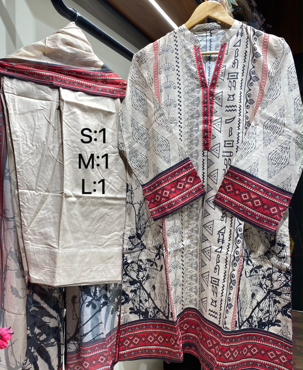 Hamna 3pcs Stitched Printed Lawn (D-2)
