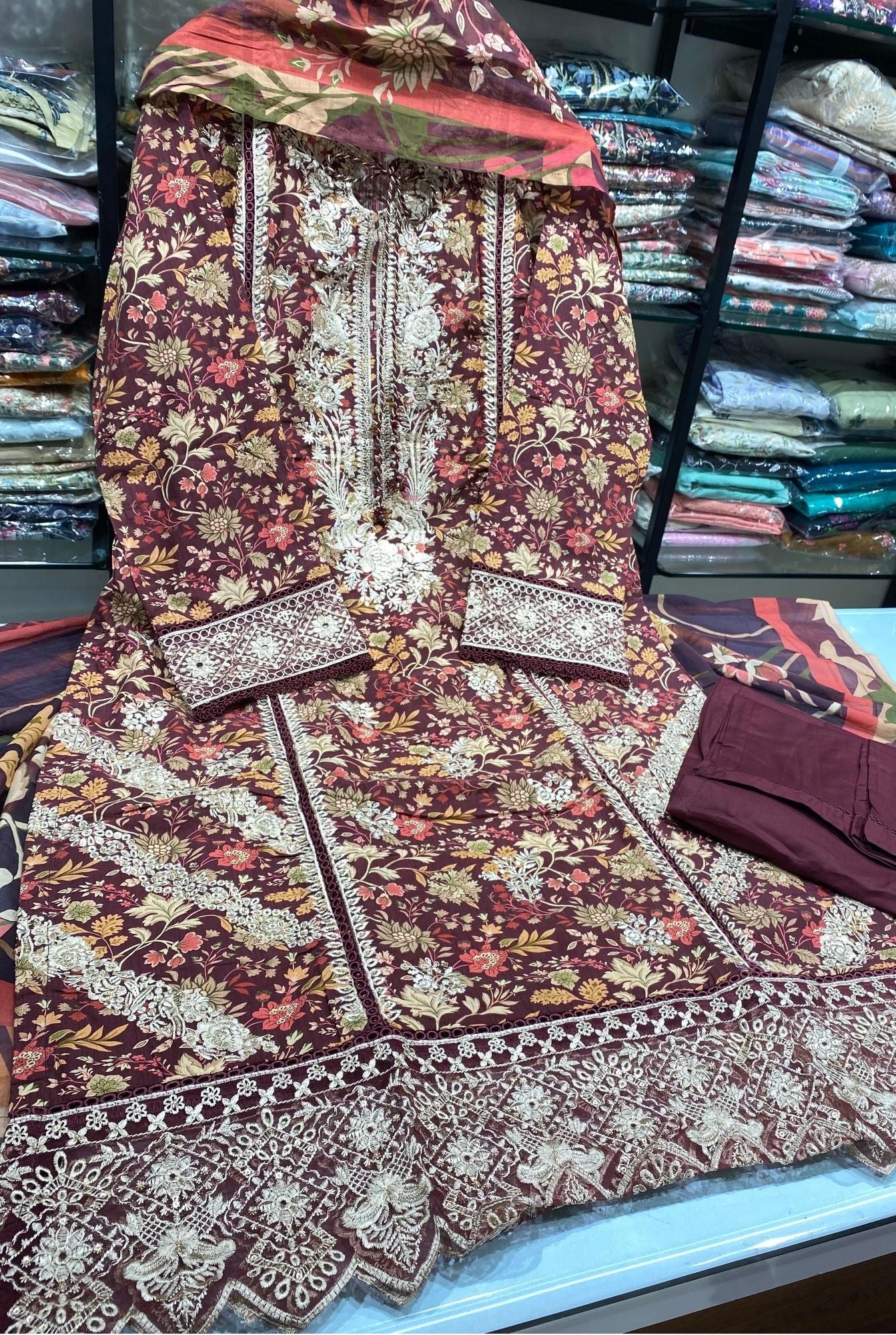 SADA BAHAR SIGNATURE FESTIVE LAWN STITCHED COLLECTION (10)