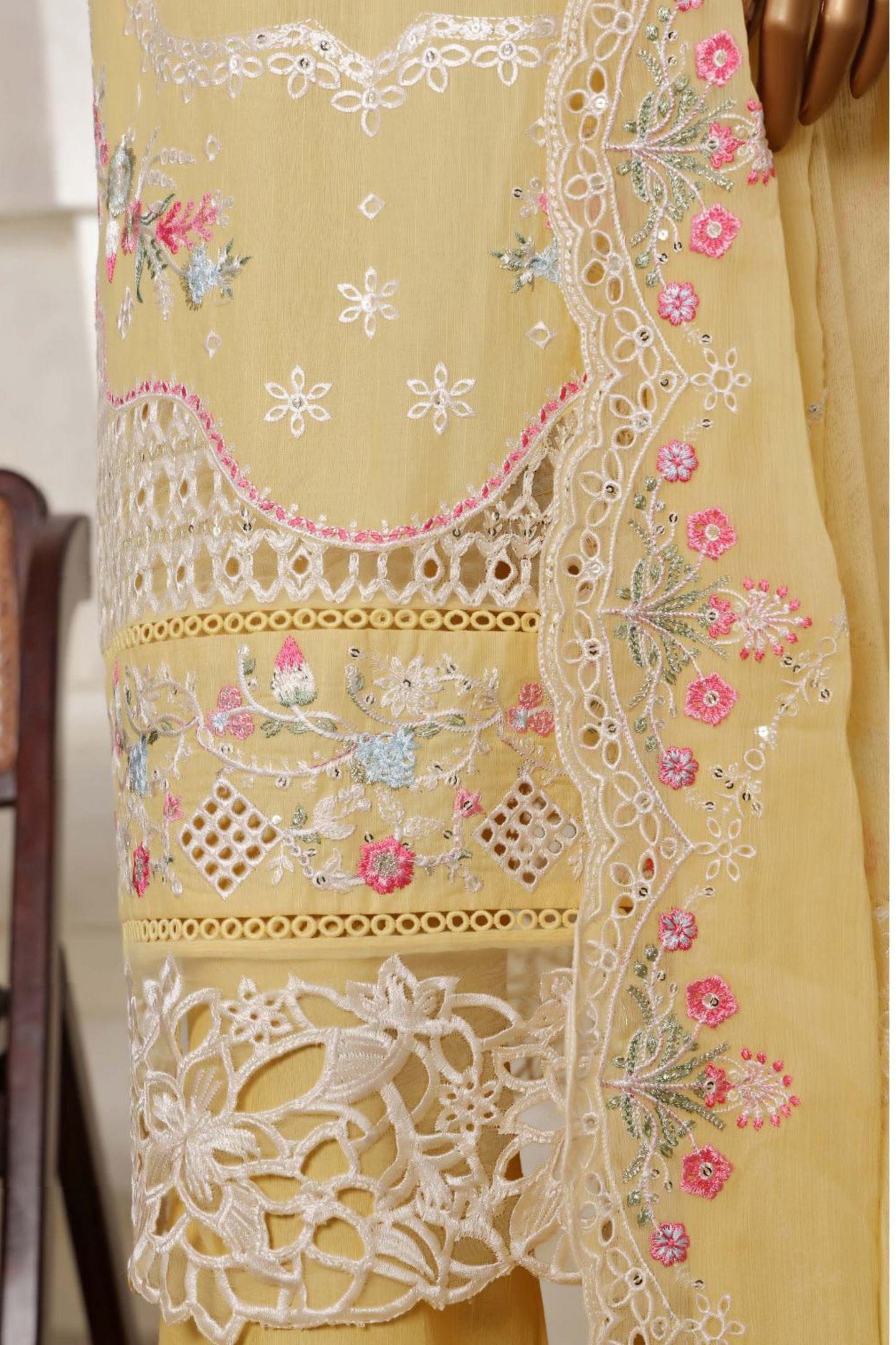 Luxury Embroidered Spring Collection Vol 5 D8