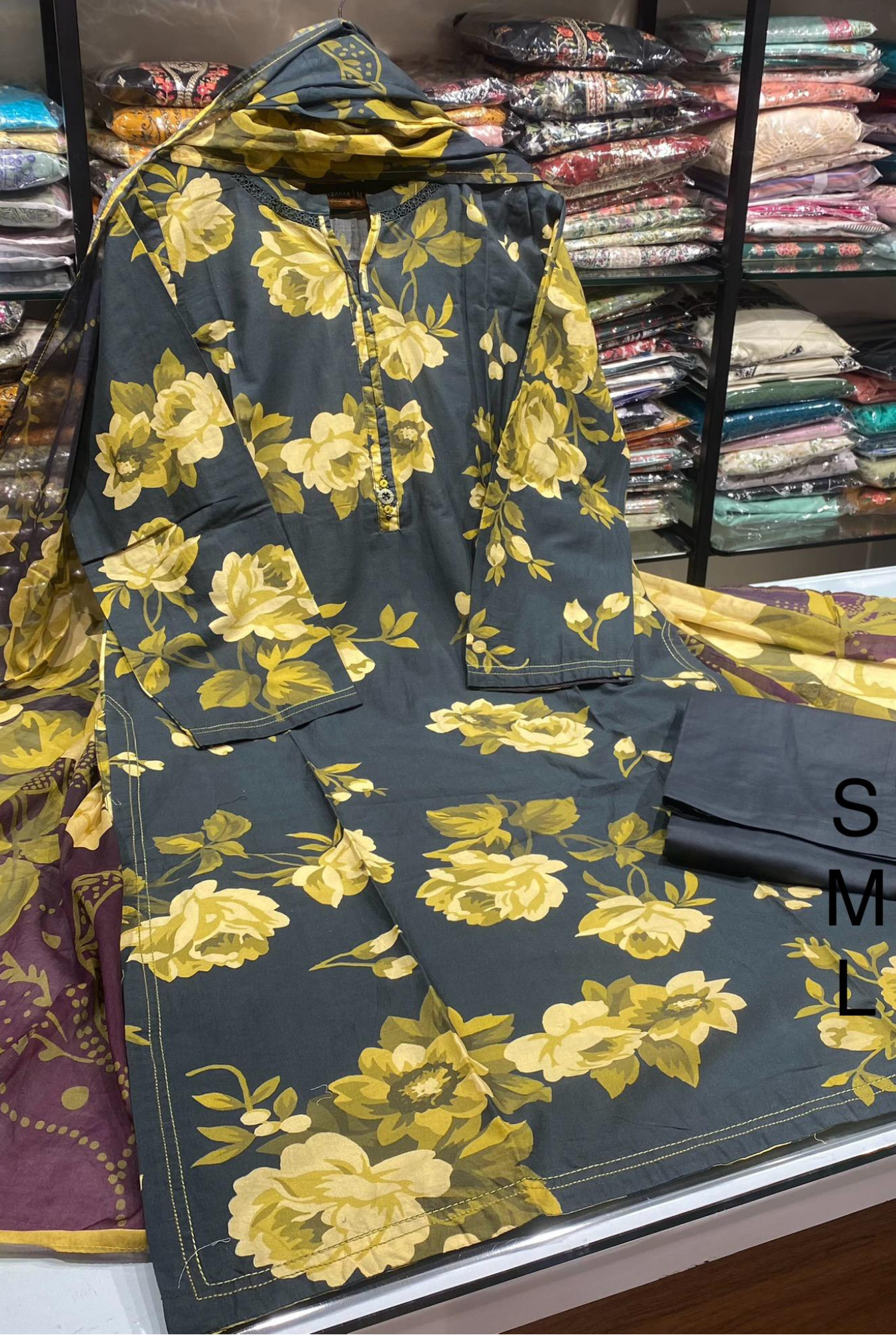 Sadabahar Printed Cambric Lawn Vol-01 2025 (3)