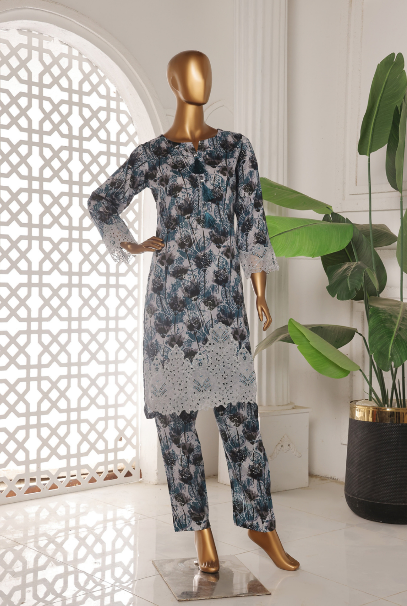 2 Piece Embroidered Printed Suit By Riwayat 2025 (5)