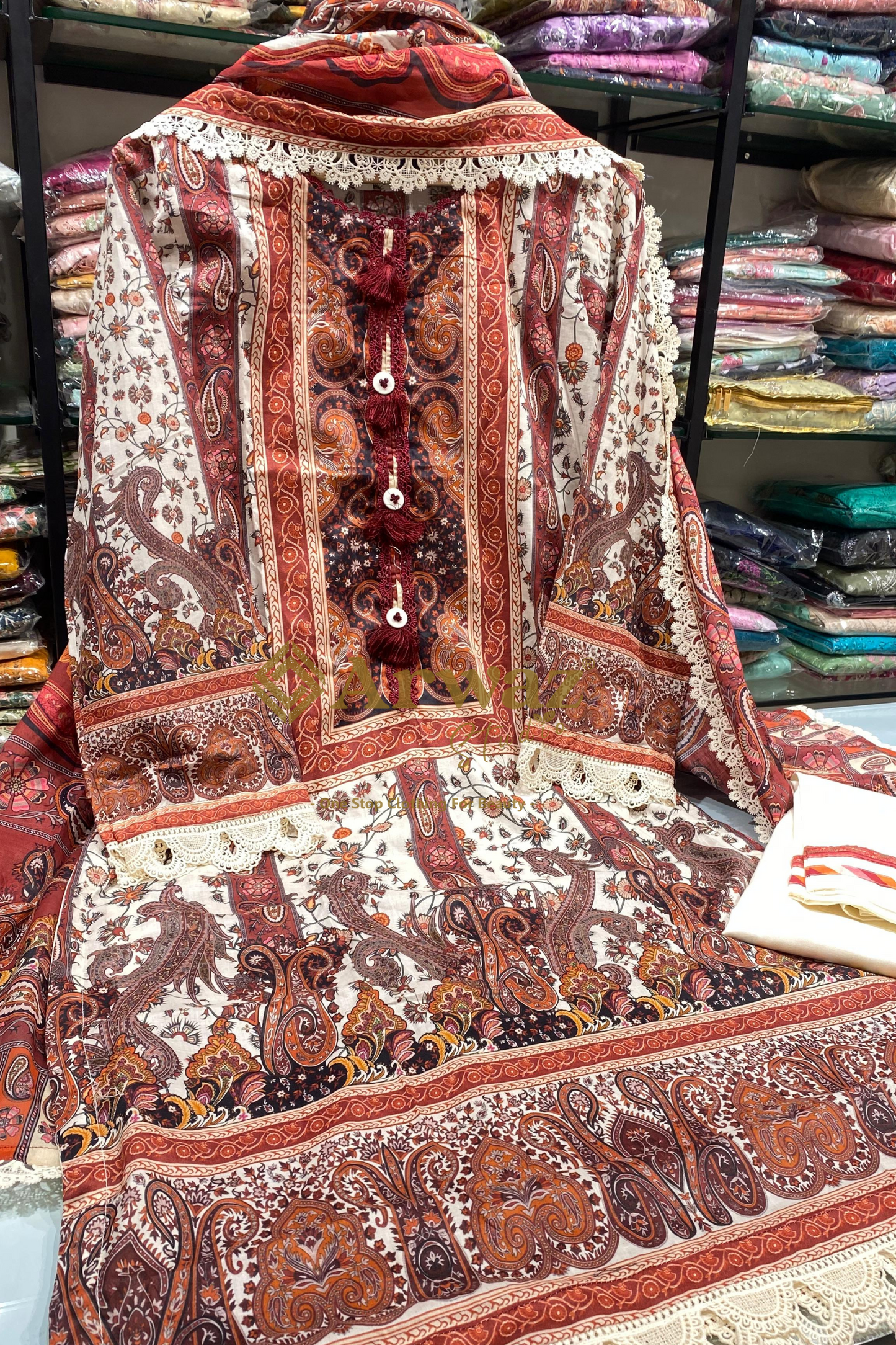 GUL ADHAR PREMIUM LAWN KHAANI 05