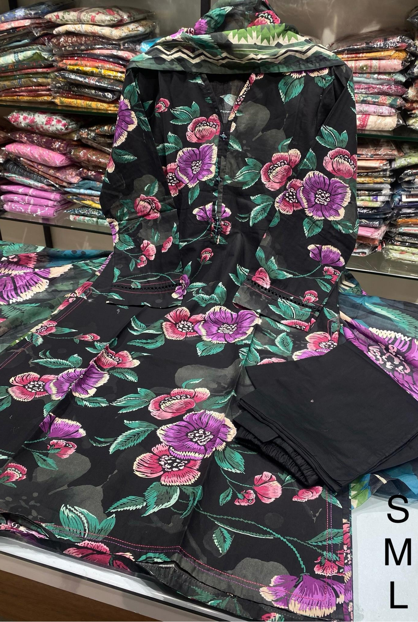 Sadabahar Printed Cambric Lawn Vol-01 2025 (6)