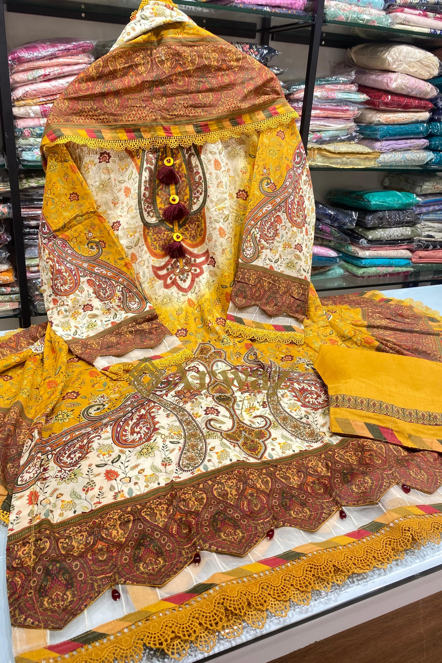 GUL ADHAR PREMIUM LAWN KHAANI 08