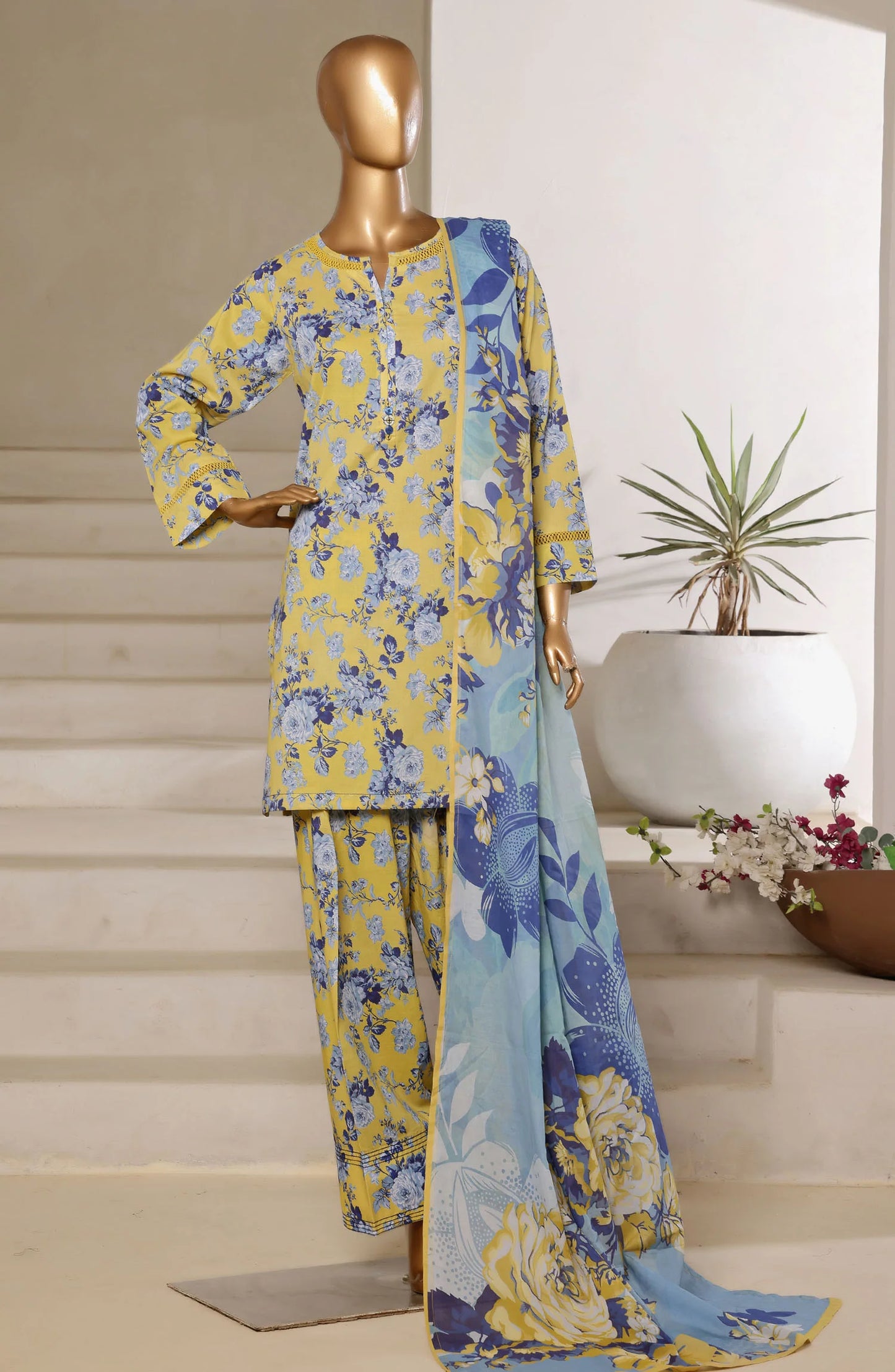 Sadabahar Printed Lawn Stitched 3 Piece Suit SPL04