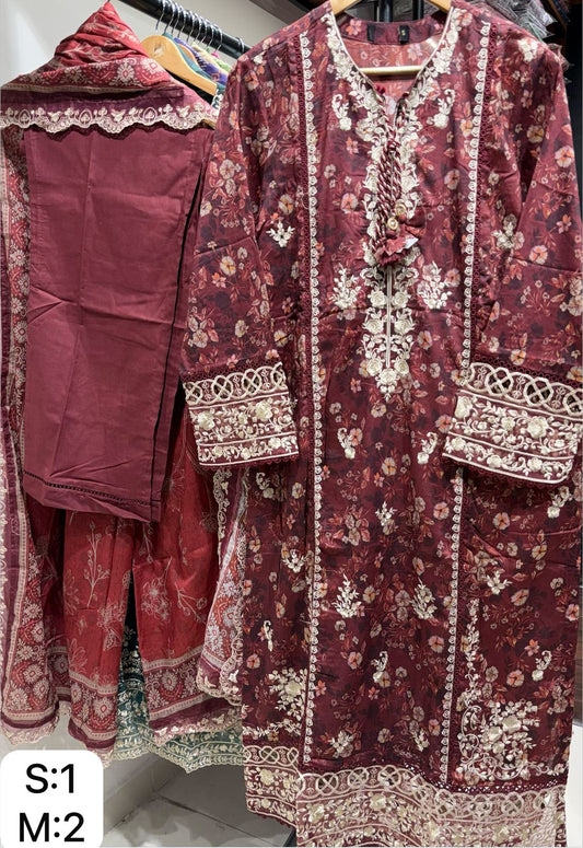 SADABAHAR SIGNATURE EMBROIDERED LAWN D.NO1