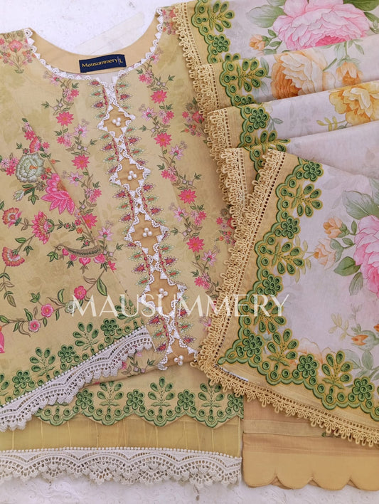 MAUSUMMERY LUXURY LAWN vol 6 - D08