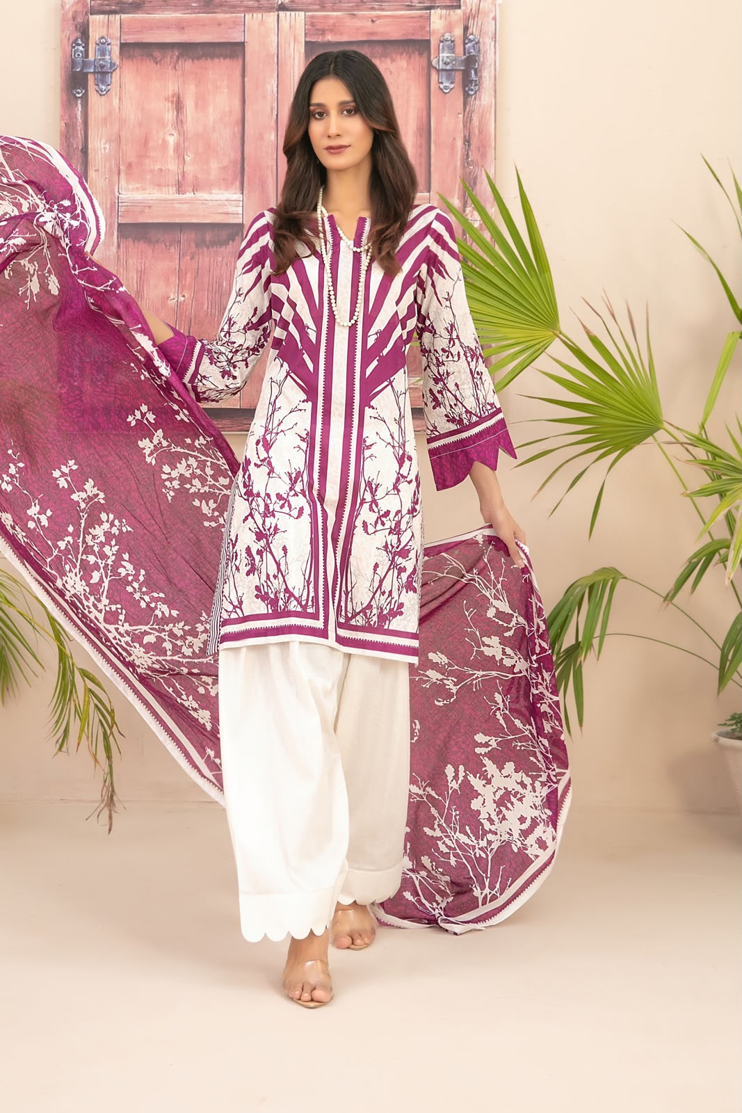 Hamna 3pcs Stitched Printed Lawn (D-4)