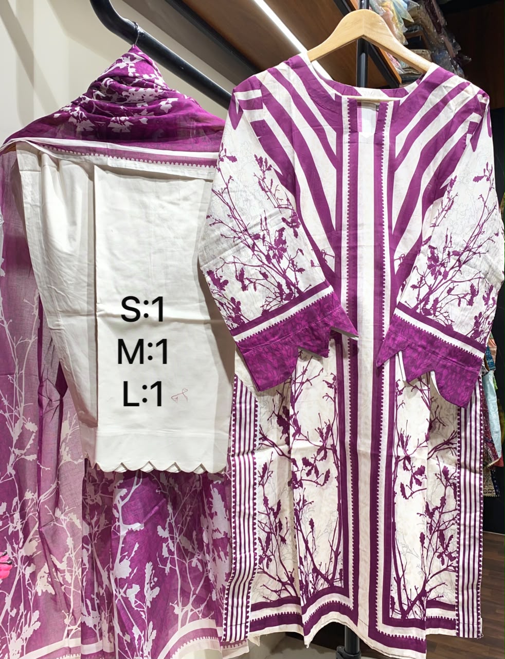 Hamna 3pcs Stitched Printed Lawn (D-4)