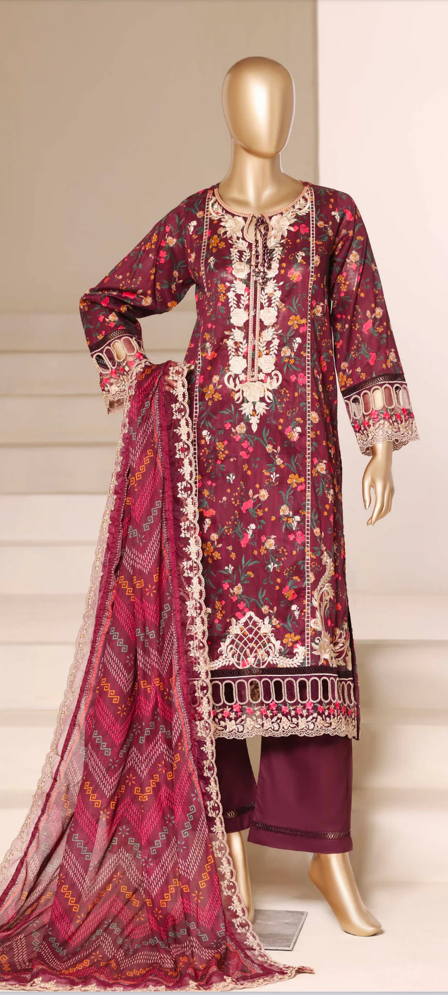 SADABAHAR SIGNATURE EMBROIDERED LAWN D.NO6